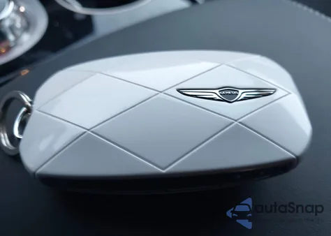 2026 Genesis Gv70 2.5T из США, поврежденный, VIN 5NMMADTB2TH042967